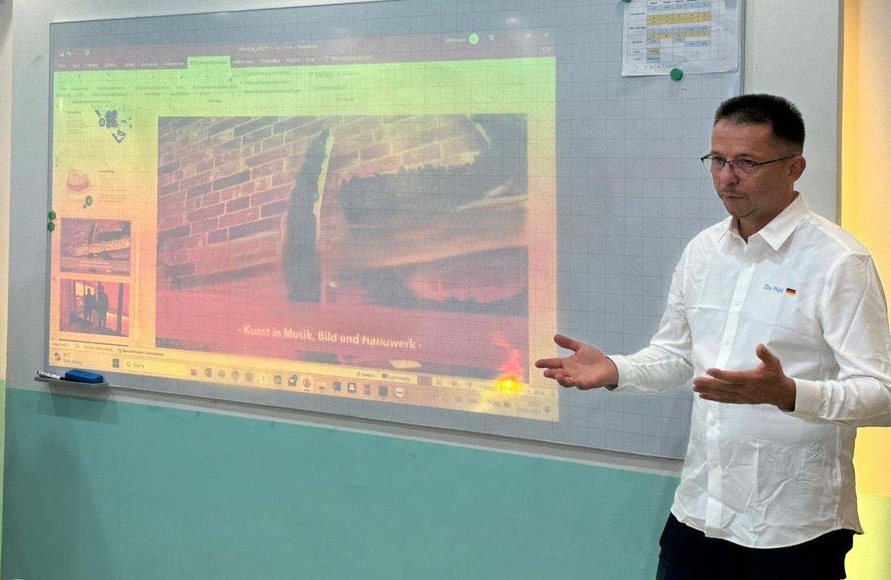 Firmenpräsentation in Vietnam
