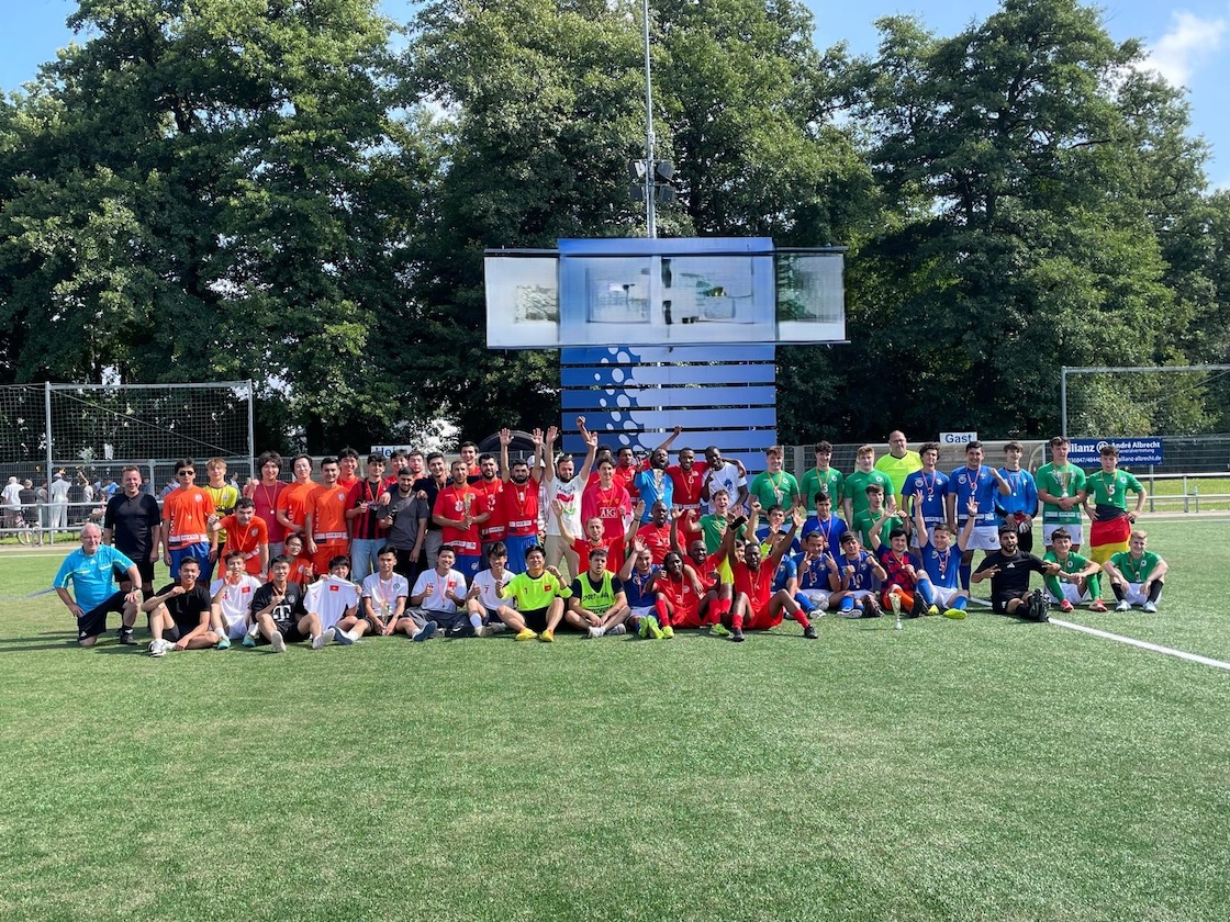 Gemeinsames Beisammensein bei Sport und traditionellen Gerichten 08-2025 3