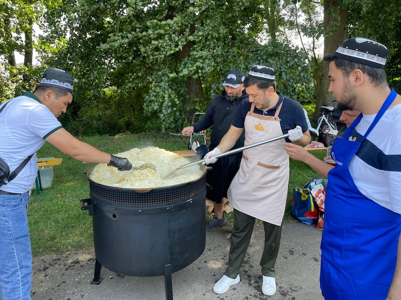 Gemeinsames Beisammensein bei Sport und traditionellen Gerichten 08-2025 7